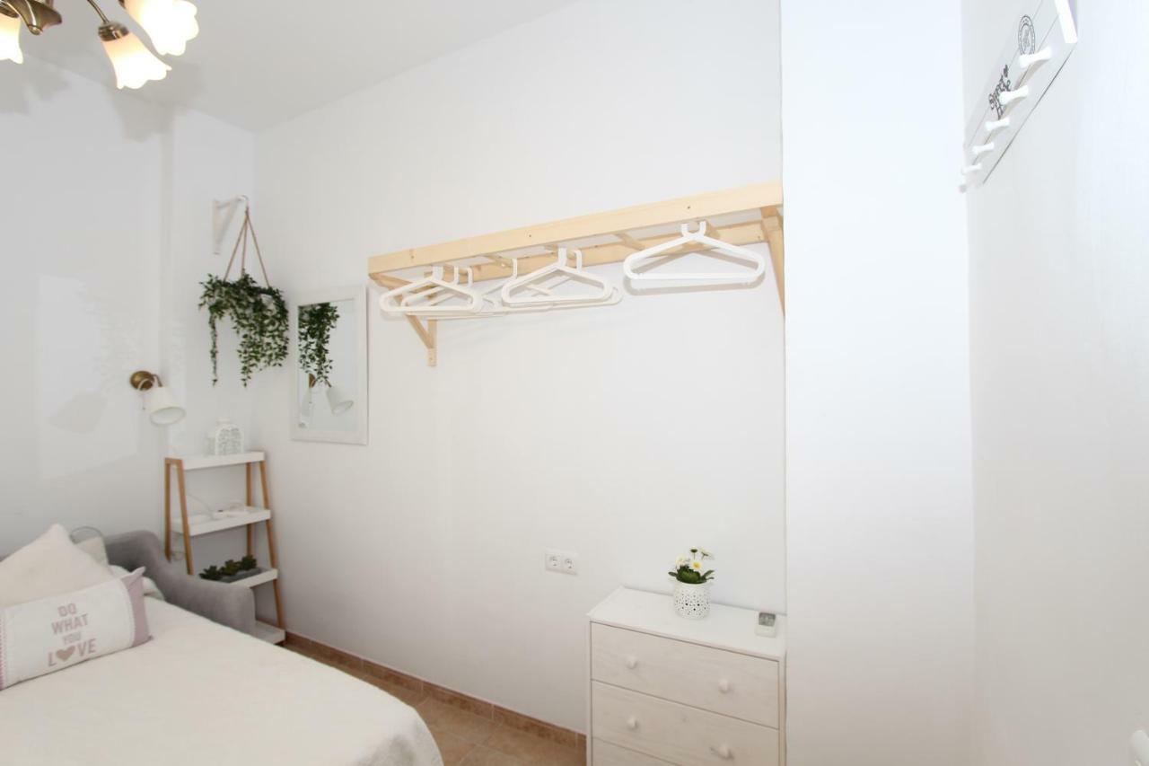 Apartamento Ollerías Málaga Habitación foto
